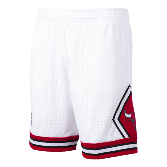 Bulls Short White
