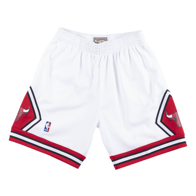 Bulls Short White