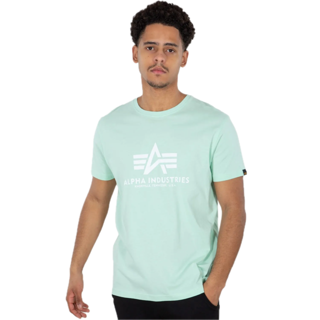 Basic T-Shirt