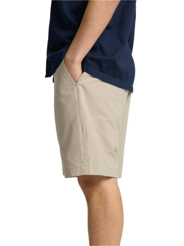 Regular Karl Seersucker Short