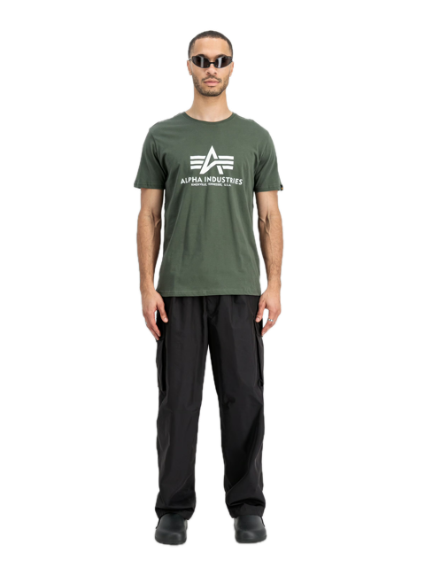Basic T-Shirt