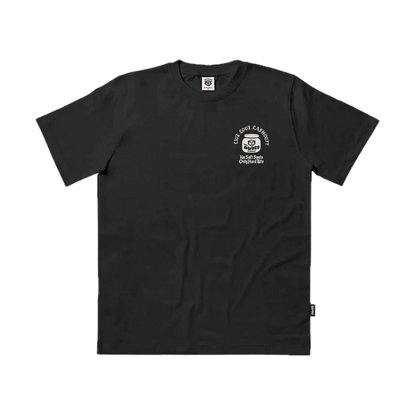 T-shirt saisonnier déchiré