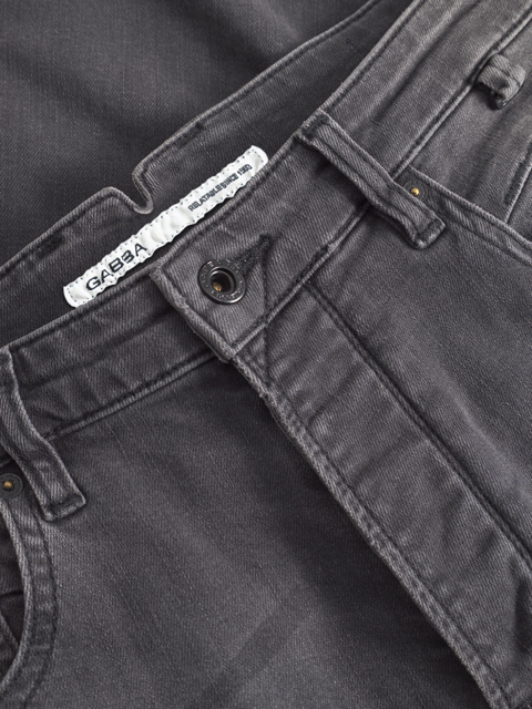 Alex Thor Cropped Jeans