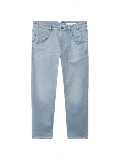 Alex Dynamic Cropped