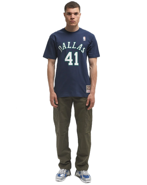 Nowitzki Tee
