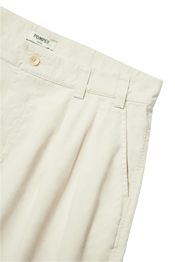 Wide Pleated Pearl Short